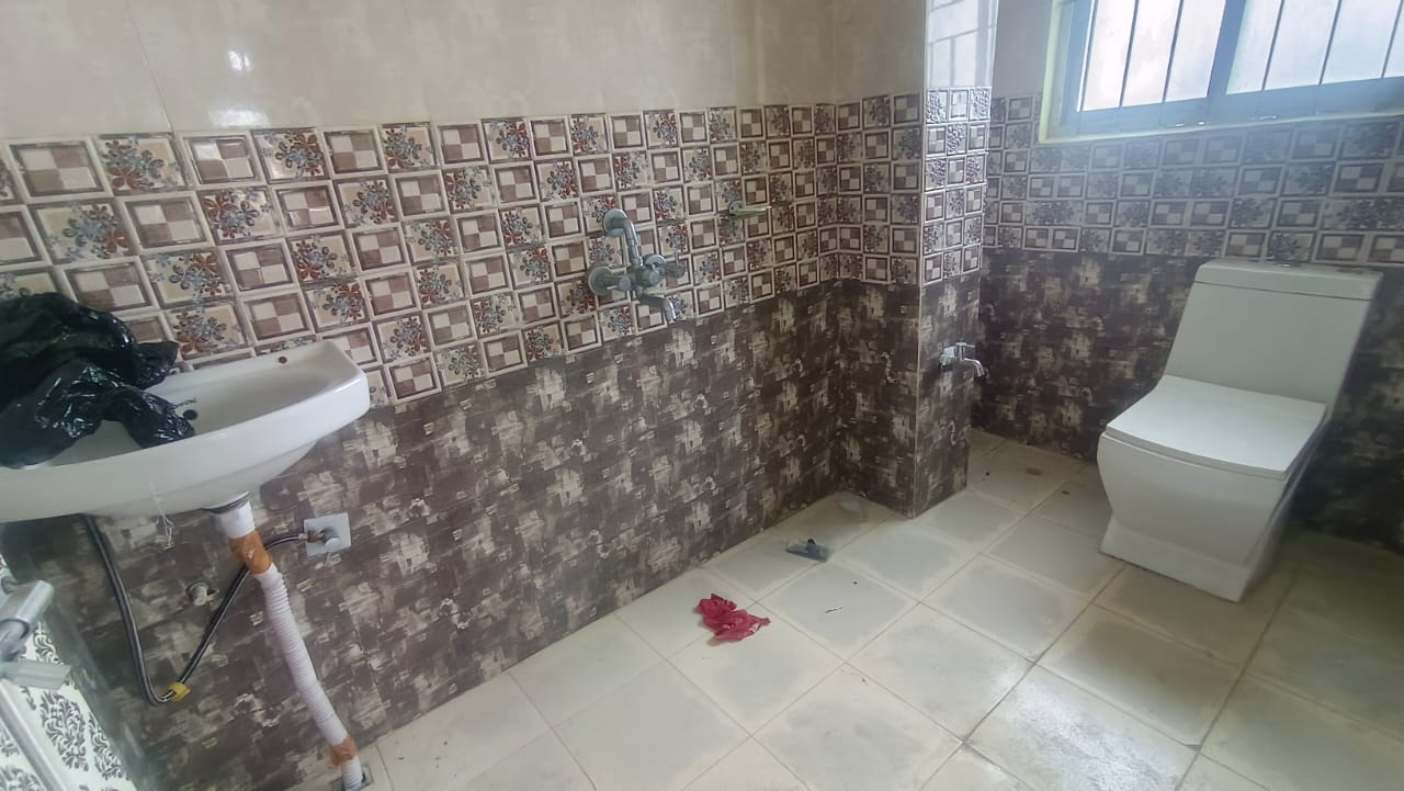 Unfurnished 2bhk in LNB Path, Hatigaon, Guwahati, Assam, India for Rent